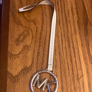 Michael Kors hangtag nwot. $13 Firm price
